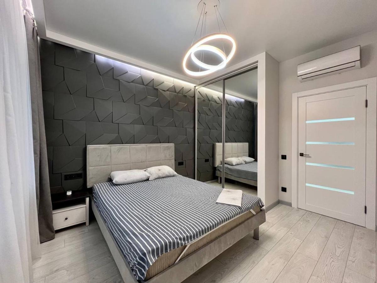 44 Pearl Stylish 1-Bedroom Apartment Odessa Exterior foto
