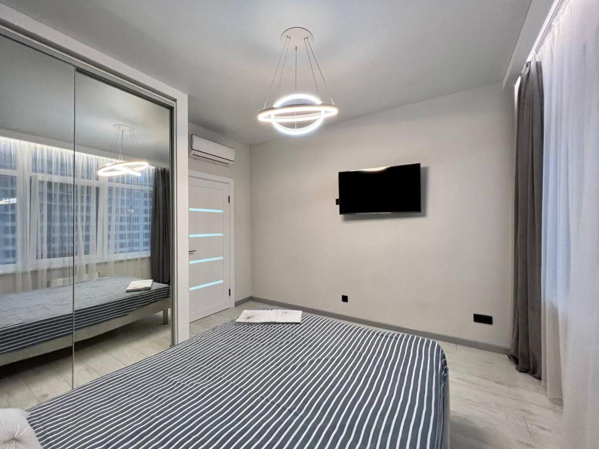 44 Pearl Stylish 1-Bedroom Apartment Odessa Exterior foto