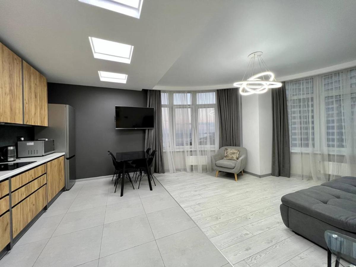 44 Pearl Stylish 1-Bedroom Apartment Odessa Exterior foto