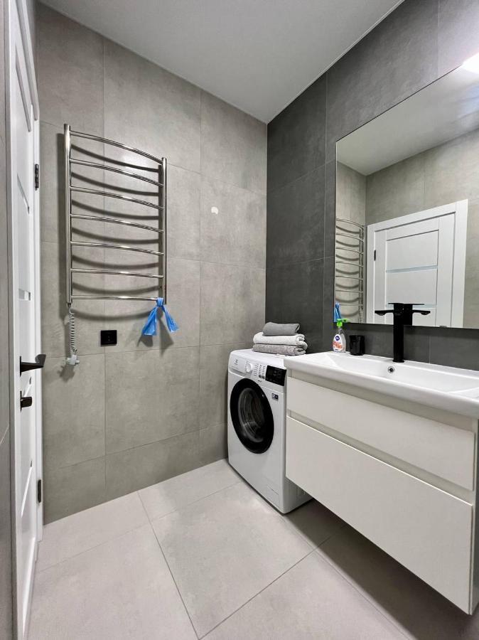 44 Pearl Stylish 1-Bedroom Apartment Odessa Exterior foto